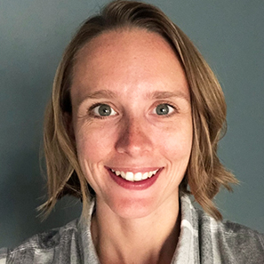 A headshot of Amanda Edgell.