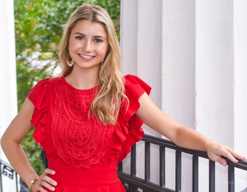 Headshot of Madison Knoerr.